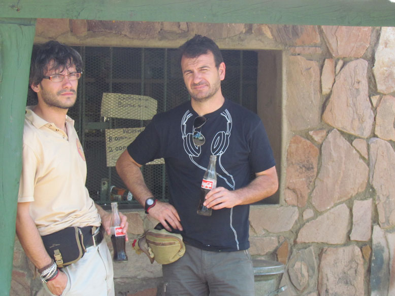 el patich t yo en el "bar" del Sinamatella camp site